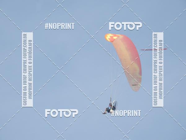 Compre suas fotos do eventoRecorde Mundial de Paramotor em Itanham no Fotop