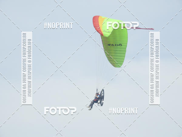 Compre suas fotos do eventoRecorde Mundial de Paramotor em Itanham no Fotop