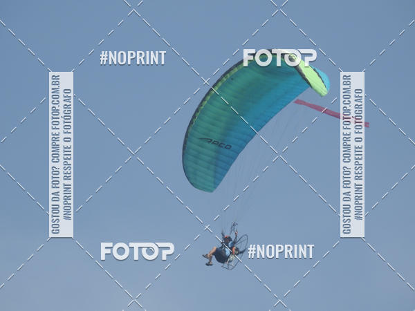 Compre suas fotos do eventoRecorde Mundial de Paramotor em Itanham no Fotop