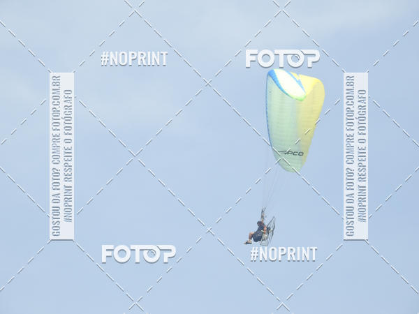 Compre suas fotos do eventoRecorde Mundial de Paramotor em Itanham no Fotop