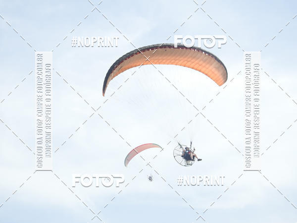 Compre suas fotos do eventoRecorde Mundial de Paramotor em Itanham no Fotop