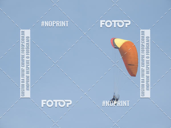 Compre suas fotos do eventoRecorde Mundial de Paramotor em Itanham no Fotop