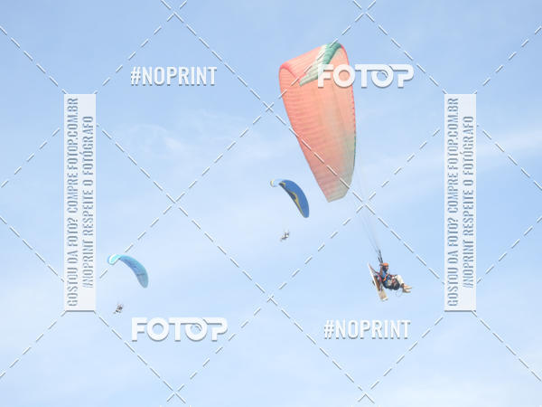 Compre suas fotos do eventoRecorde Mundial de Paramotor em Itanham no Fotop