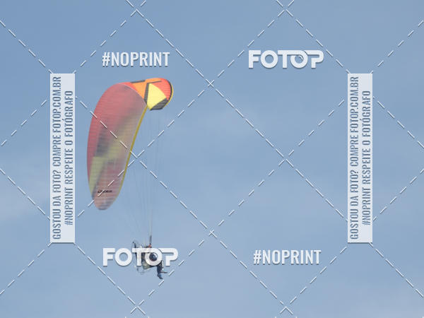 Compre suas fotos do eventoRecorde Mundial de Paramotor em Itanham no Fotop