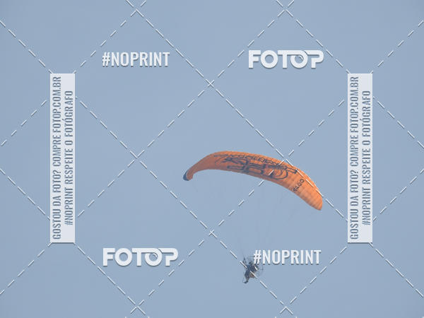 Compre suas fotos do eventoRecorde Mundial de Paramotor em Itanham no Fotop