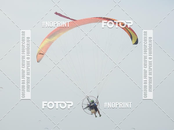 Compre suas fotos do eventoRecorde Mundial de Paramotor em Itanham no Fotop