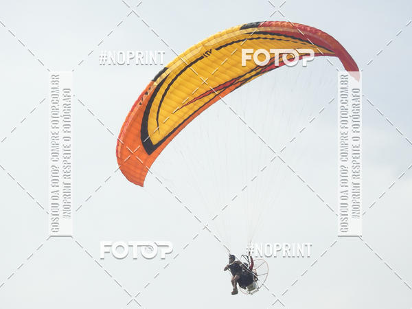 Achetez vos photos de l'vnementRecorde Mundial de Paramotor em Itanham sur Fotop