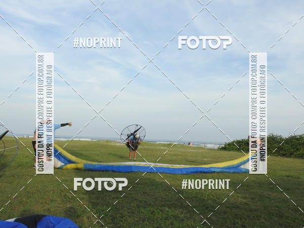 Compra tus fotos del eventoRecorde Mundial de Paramotor em Itanham En Fotop