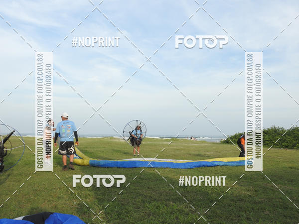 Compra tus fotos del eventoRecorde Mundial de Paramotor em Itanham En Fotop