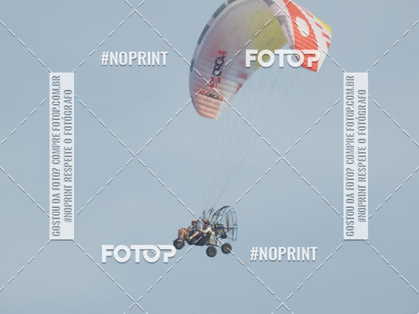Compra tus fotos del eventoRecorde Mundial de Paramotor em Itanham En Fotop