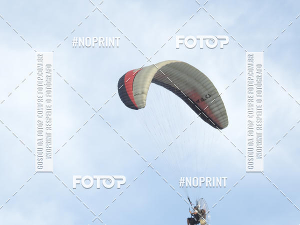Compra tus fotos del eventoRecorde Mundial de Paramotor em Itanham En Fotop