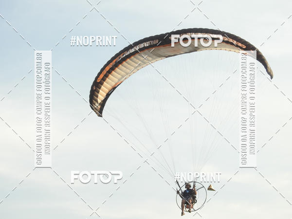Compra tus fotos del eventoRecorde Mundial de Paramotor em Itanham En Fotop