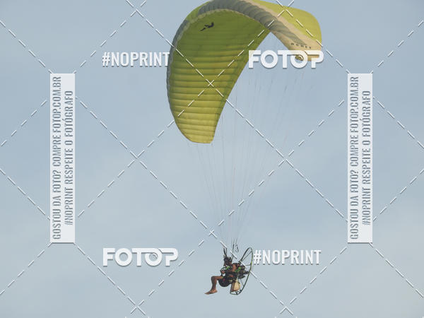 Compra tus fotos del eventoRecorde Mundial de Paramotor em Itanham En Fotop