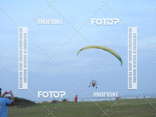 Compra tus fotos del eventoRecorde Mundial de Paramotor em Itanham En Fotop