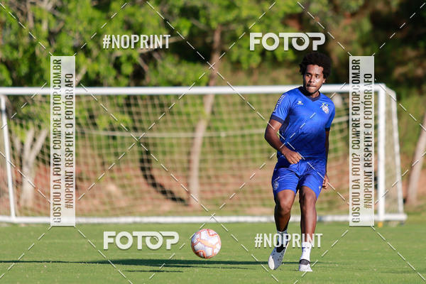 Buy your photos of the event[02.05.2019] - Treino do Bahia on Fotop