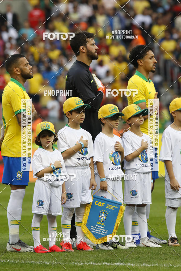 Compra tus fotos del eventoBrasil x Honduras En Fotop