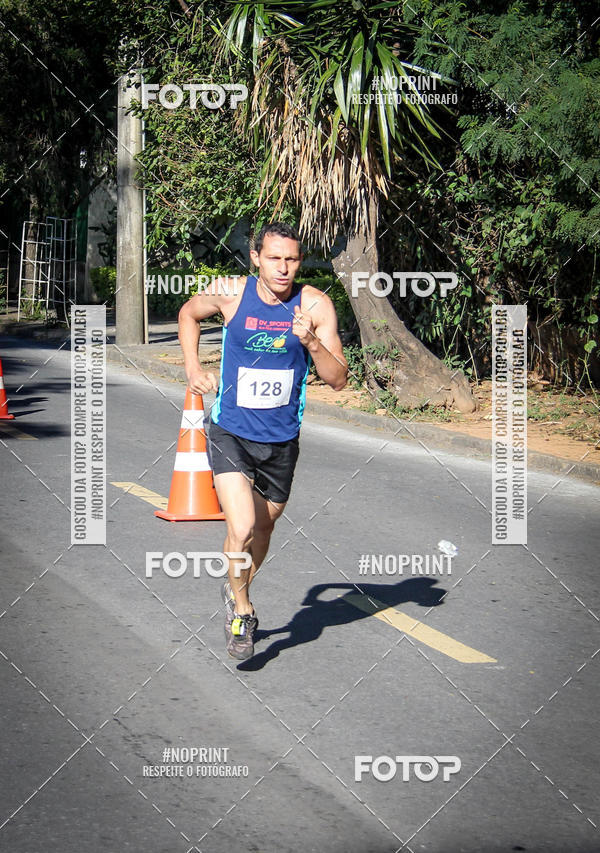 Compre suas fotos do eventoVIII CORRIDA FENAE DO PESSOAL DA CAIXA no Fotop