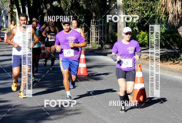 Achetez vos photos de l'vnementVIII CORRIDA FENAE DO PESSOAL DA CAIXA sur Fotop