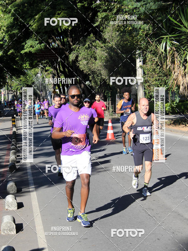 Achetez vos photos de l'vnementVIII CORRIDA FENAE DO PESSOAL DA CAIXA sur Fotop
