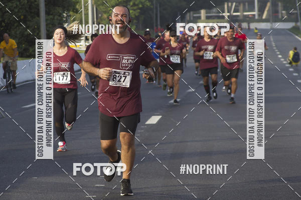 Buy your photos of the eventSantander Track & Field Run Series JK Iguatemi 2019 on Fotop