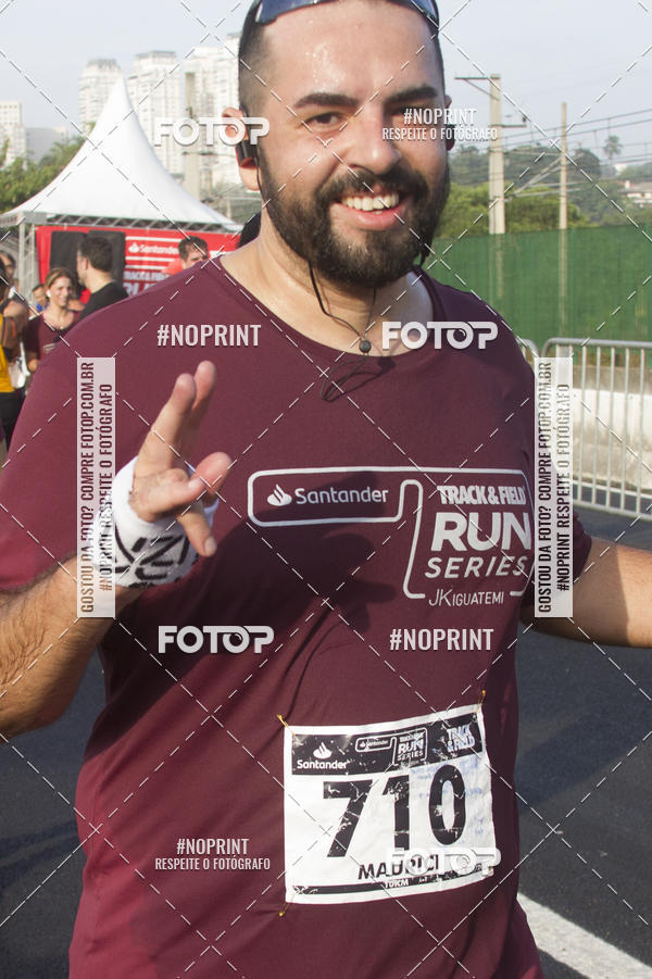 Buy your photos of the eventSantander Track & Field Run Series JK Iguatemi 2019 on Fotop