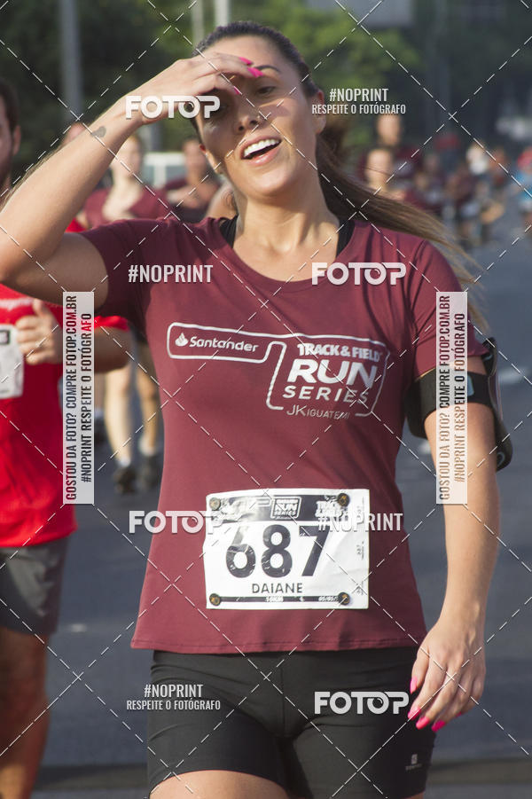Buy your photos of the eventSantander Track & Field Run Series JK Iguatemi 2019 on Fotop