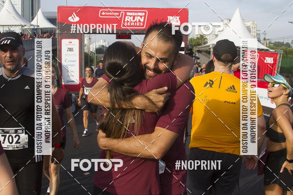 Buy your photos of the eventSantander Track & Field Run Series JK Iguatemi 2019 on Fotop