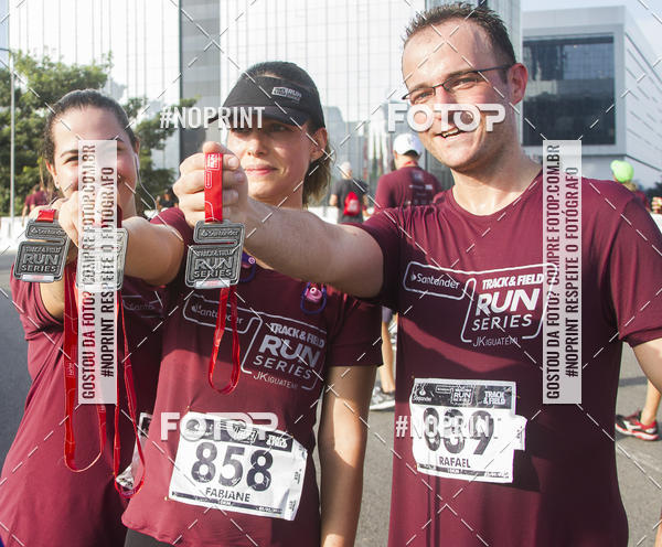 Buy your photos of the eventSantander Track & Field Run Series JK Iguatemi 2019 on Fotop