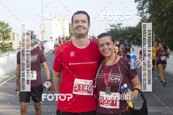Buy your photos of the eventSantander Track & Field Run Series JK Iguatemi 2019 on Fotop