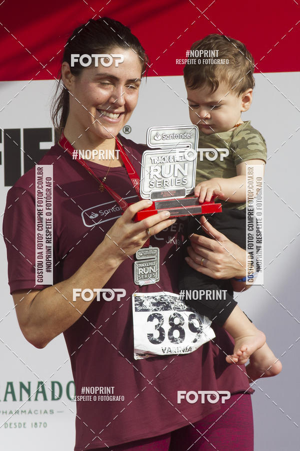 Buy your photos of the eventSantander Track & Field Run Series JK Iguatemi 2019 on Fotop