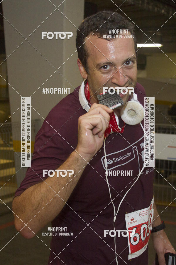 Buy your photos of the eventSantander Track & Field Run Series JK Iguatemi 2019 on Fotop