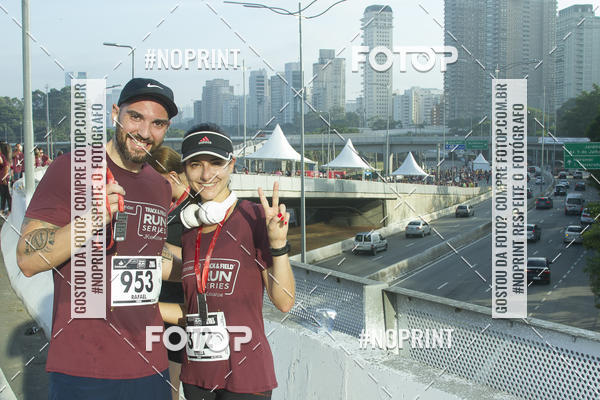 Buy your photos of the eventSantander Track & Field Run Series JK Iguatemi 2019 on Fotop