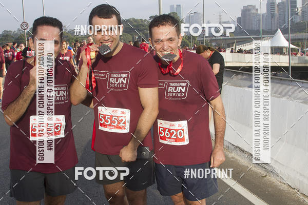 Buy your photos of the eventSantander Track & Field Run Series JK Iguatemi 2019 on Fotop