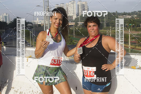 Buy your photos of the eventSantander Track & Field Run Series JK Iguatemi 2019 on Fotop