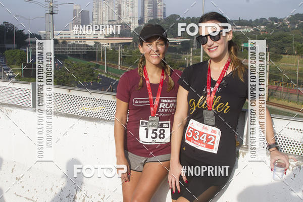 Buy your photos of the eventSantander Track & Field Run Series JK Iguatemi 2019 on Fotop