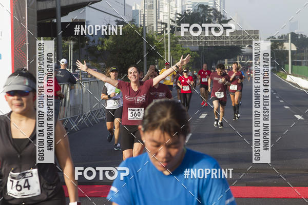 Buy your photos of the eventSantander Track & Field Run Series JK Iguatemi 2019 on Fotop
