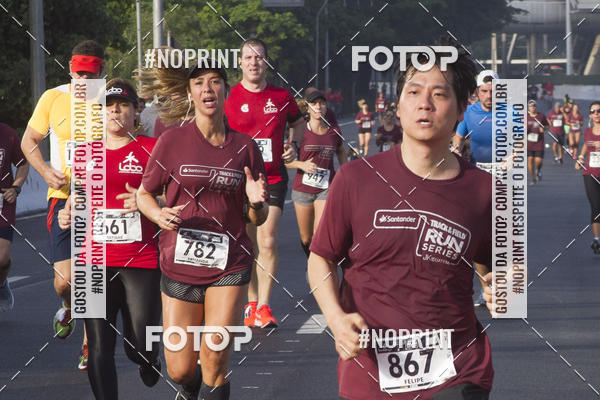 Buy your photos of the eventSantander Track & Field Run Series JK Iguatemi 2019 on Fotop