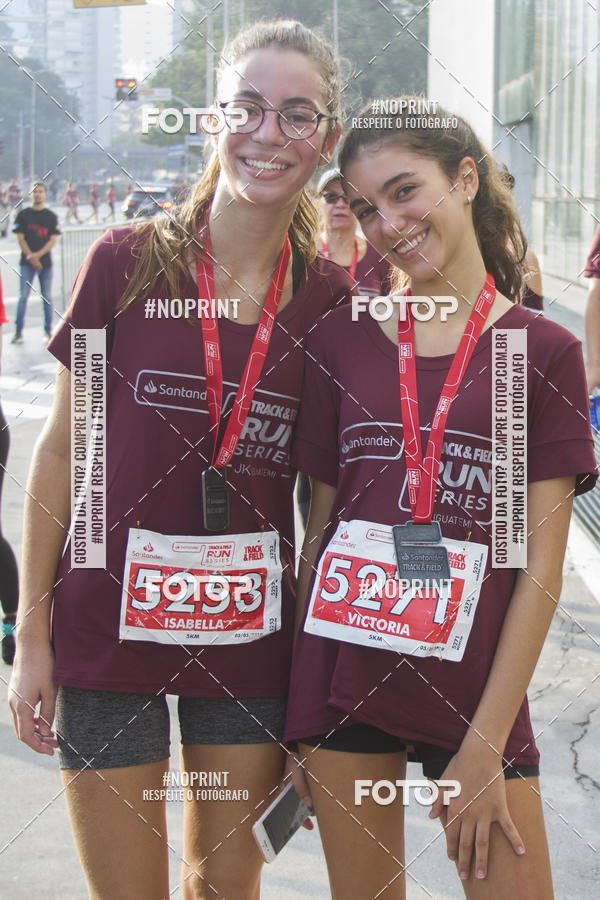 Buy your photos of the eventSantander Track & Field Run Series JK Iguatemi 2019 on Fotop