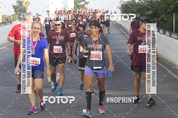 Buy your photos of the eventSantander Track & Field Run Series JK Iguatemi 2019 on Fotop