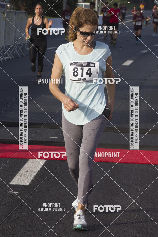 Buy your photos of the eventSantander Track & Field Run Series JK Iguatemi 2019 on Fotop