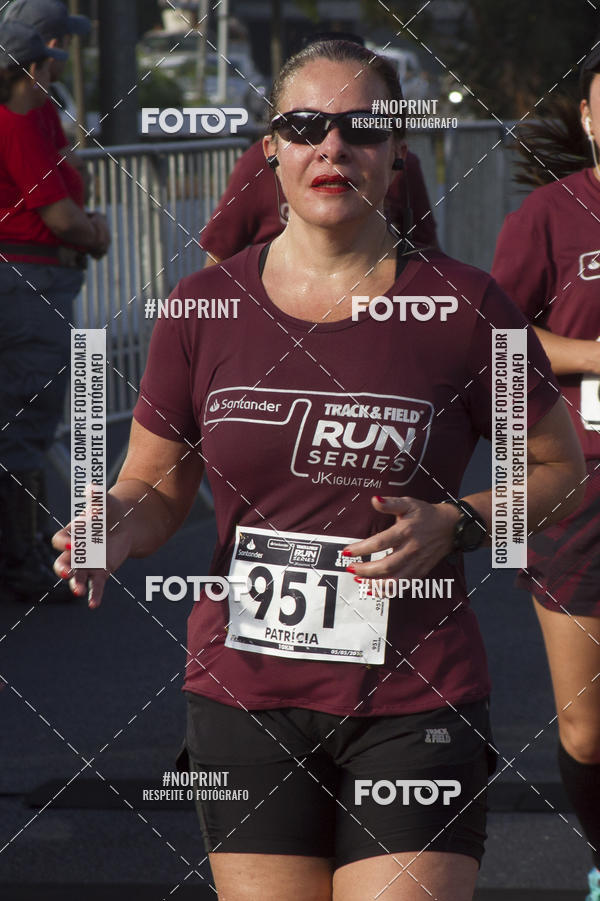 Buy your photos of the eventSantander Track & Field Run Series JK Iguatemi 2019 on Fotop