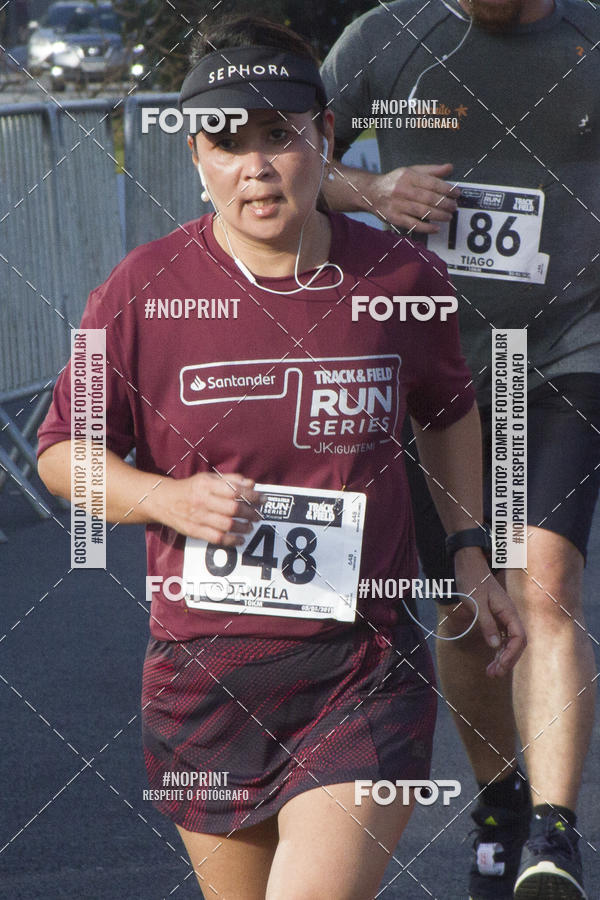 Buy your photos of the eventSantander Track & Field Run Series JK Iguatemi 2019 on Fotop