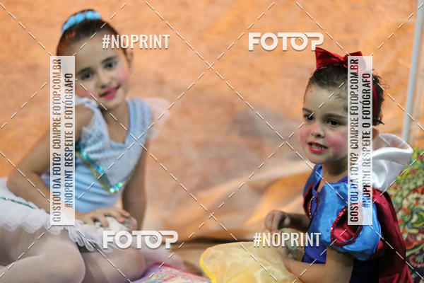 Buy your photos of the event13.Festival de Dana Ncleo on Fotop