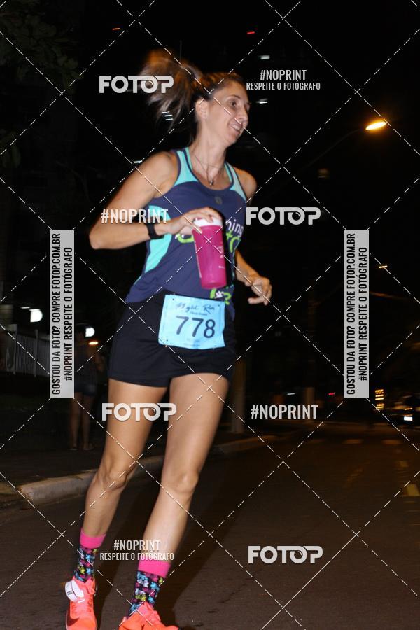 Buy your photos of the eventNight Run 5K 10K Praia Grande on Fotop