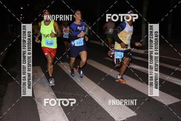 Buy your photos of the eventNight Run 5K 10K Praia Grande on Fotop
