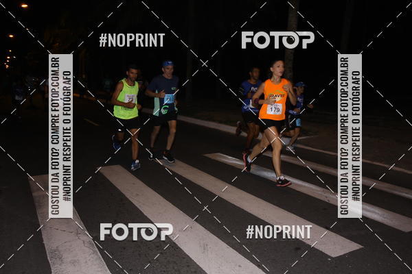 Buy your photos of the eventNight Run 5K 10K Praia Grande on Fotop