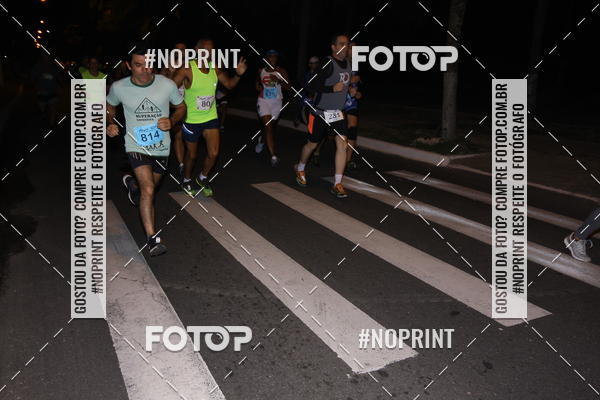 Buy your photos of the eventNight Run 5K 10K Praia Grande on Fotop