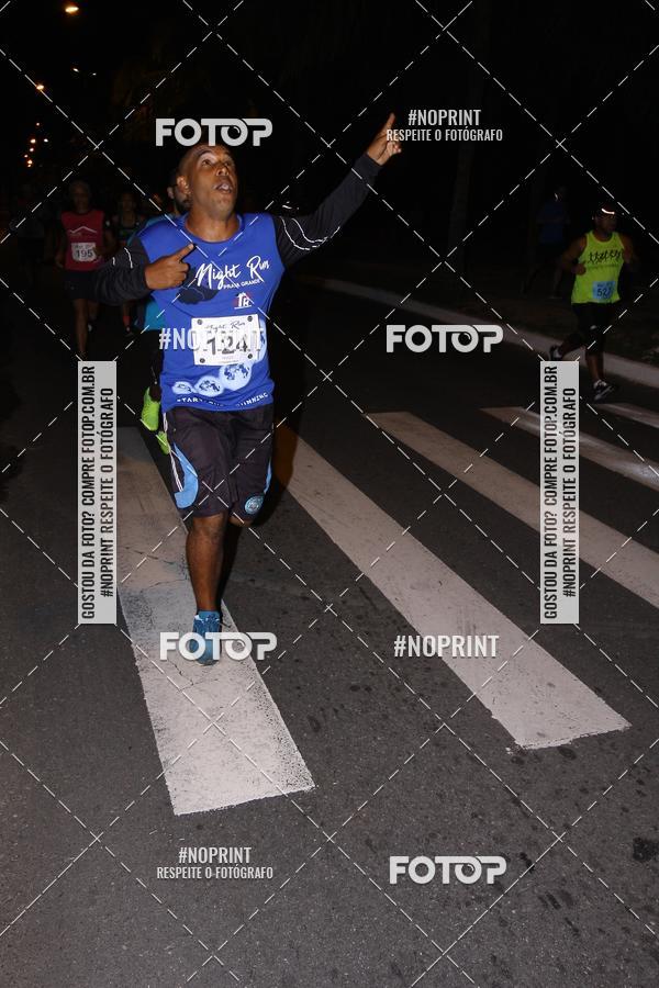 Buy your photos of the eventNight Run 5K 10K Praia Grande on Fotop