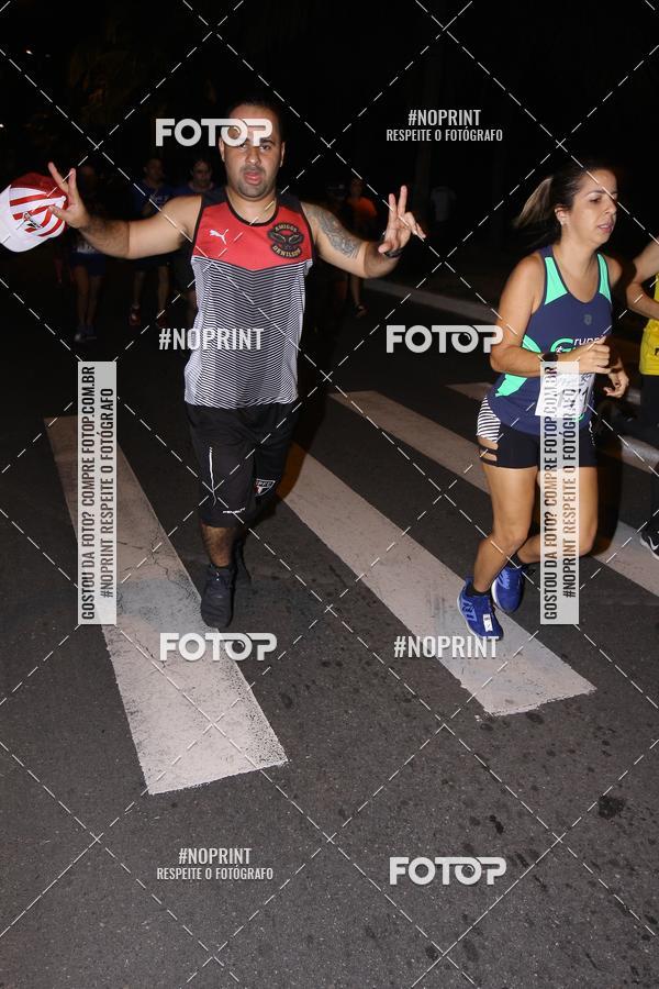 Buy your photos of the eventNight Run 5K 10K Praia Grande on Fotop
