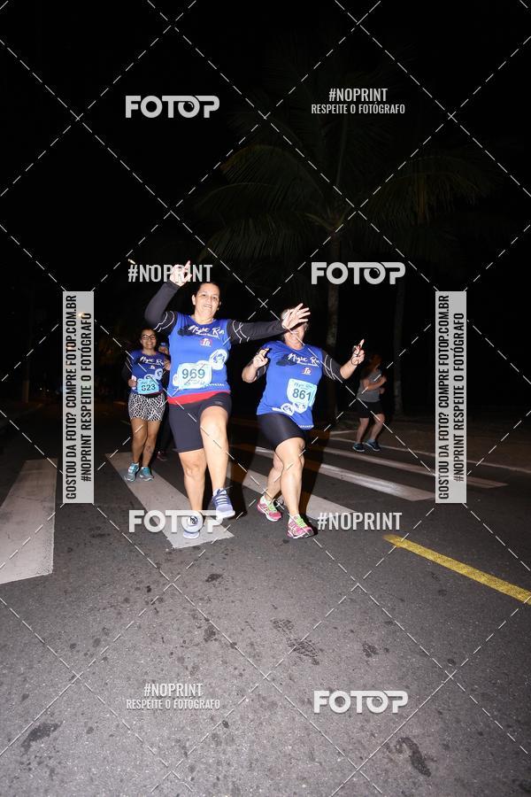 Buy your photos of the eventNight Run 5K 10K Praia Grande on Fotop